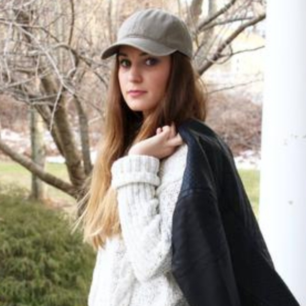 Basic Grey Baseball Hat - Picture 5 of 5
